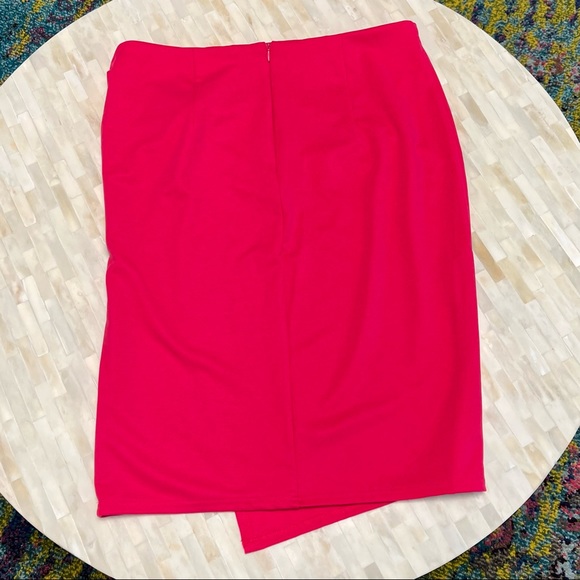 Twist Front Faux Wrap Pencil Skirt - Picture 3 of 5